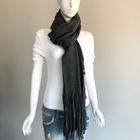 LUCKY BRAND Solid Gray Oversized Extra Long Felts Fringed Wrap Shawl Scarf NWOT - Picture 10 of 11